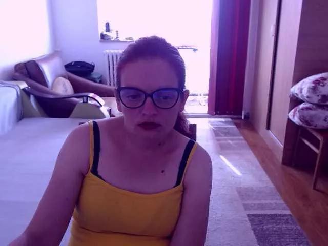 bellaro from BongaCams