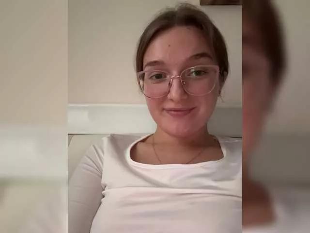 Bellatrisssaaa webcams show profile image 