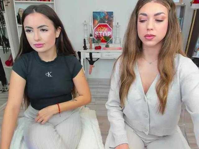 Bellaxdoll from BongaCams