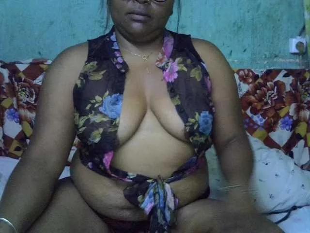 Bigboobs14 from BongaCams