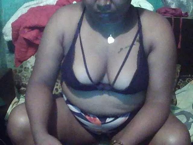 Bigboobs14 from BongaCams