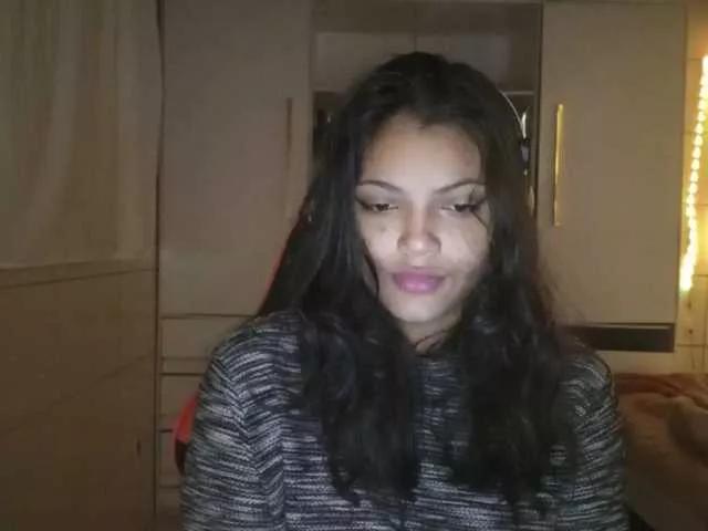 Bombonzin from BongaCams