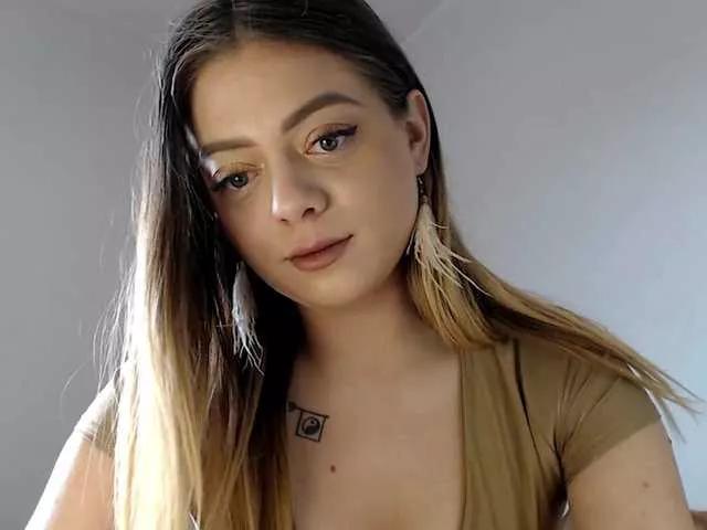 BuffyFire from BongaCams
