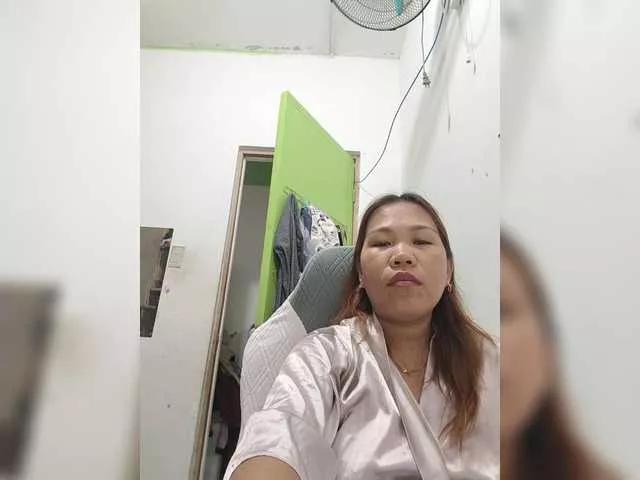 Bunnygreen from BongaCams