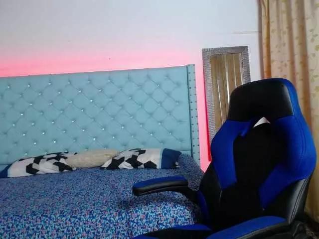 Camila-curvy18 webcams show profile image 