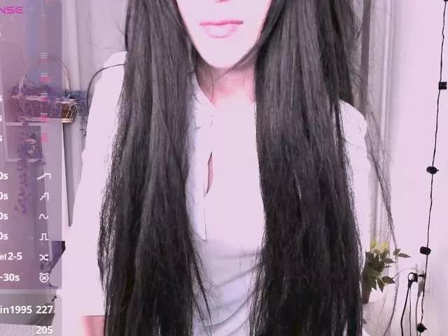 CaraMays from BongaCams