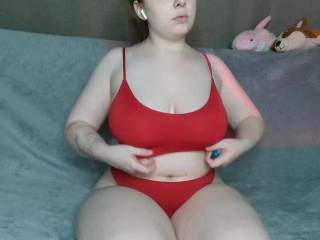 Caramel-pussy from BongaCams