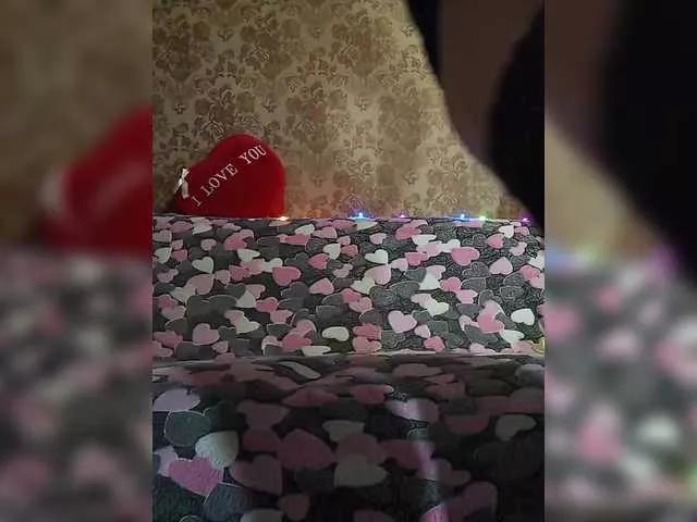 CarrieQueen from BongaCams
