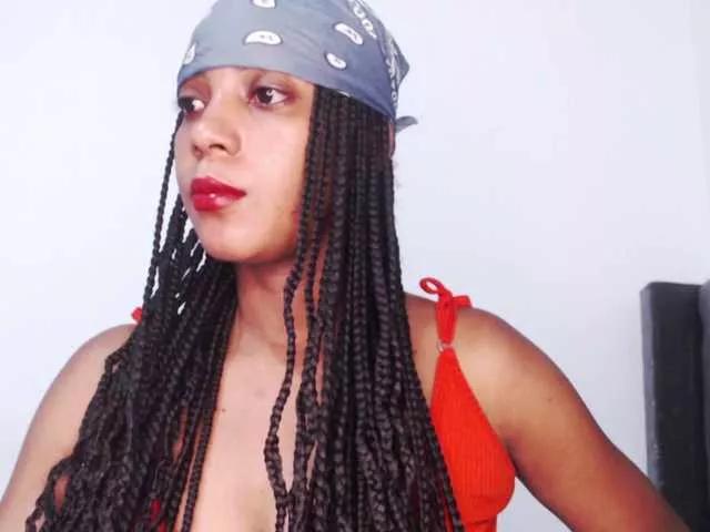 Cata-Santana from BongaCams