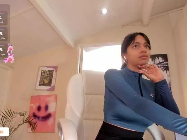 catalinasaiz from BongaCams