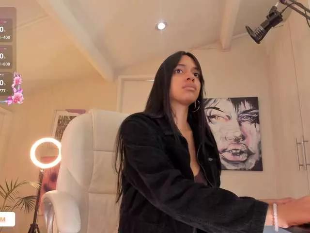 catalinasaiz from BongaCams