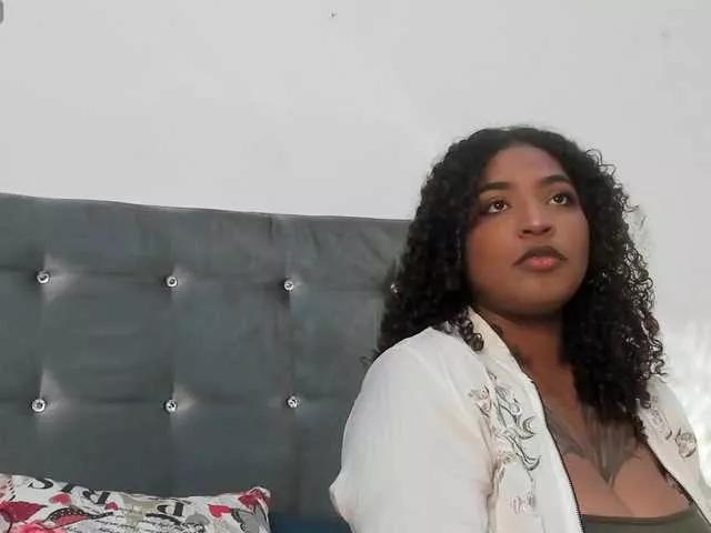 CATTLEYA from BongaCams