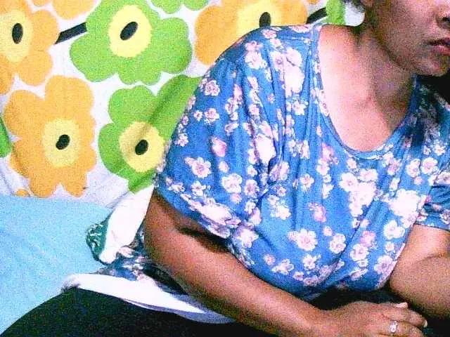 Chamnah webcams show profile image 