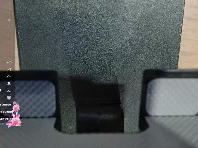 ChloeMelons webcams show profile image 