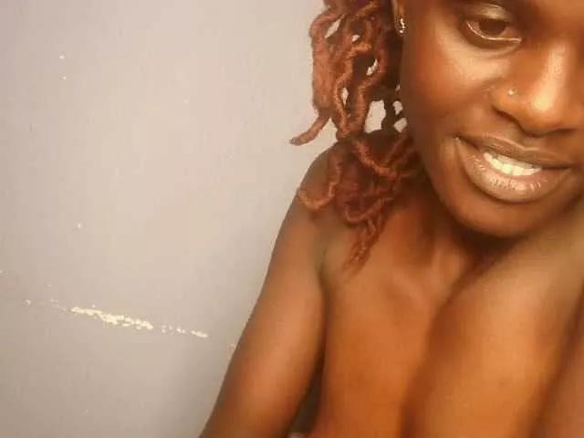 Chocolate-fudgecake from BongaCams