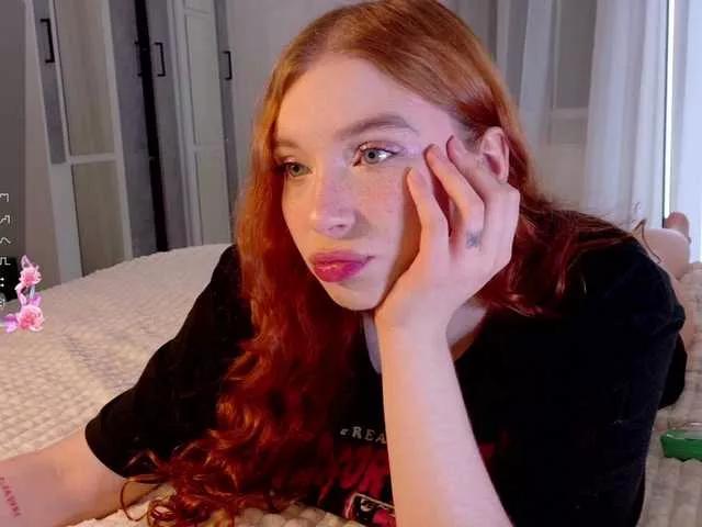 cinnabongirl from BongaCams