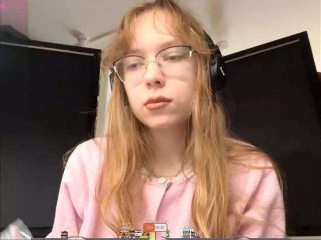 ClementinaCheverez webcams show profile image 