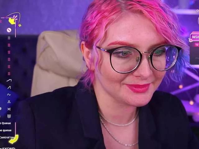 CoolTatis from BongaCams