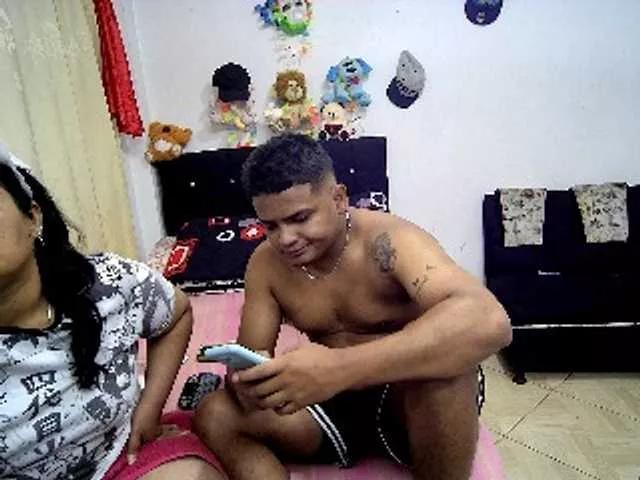 Curiousnasty webcams show profile image 