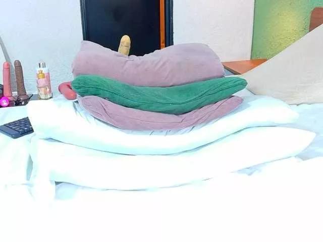 DANAABROWN from BongaCams