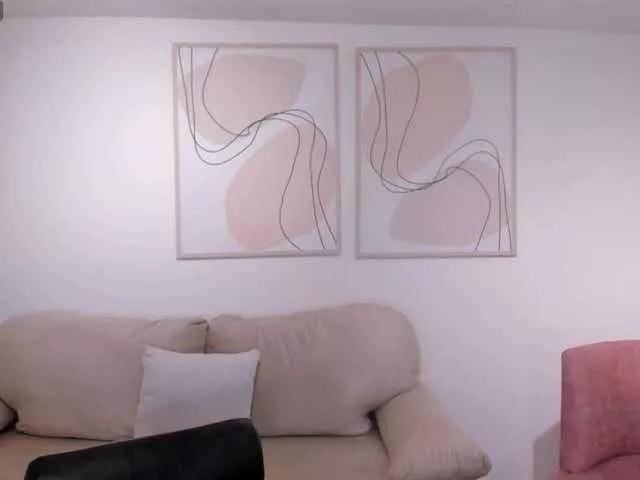 DannaGibbs from BongaCams