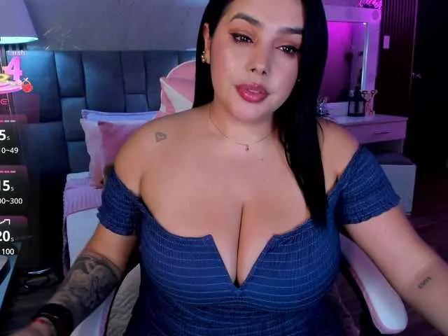 Diiamond0202 from BongaCams
