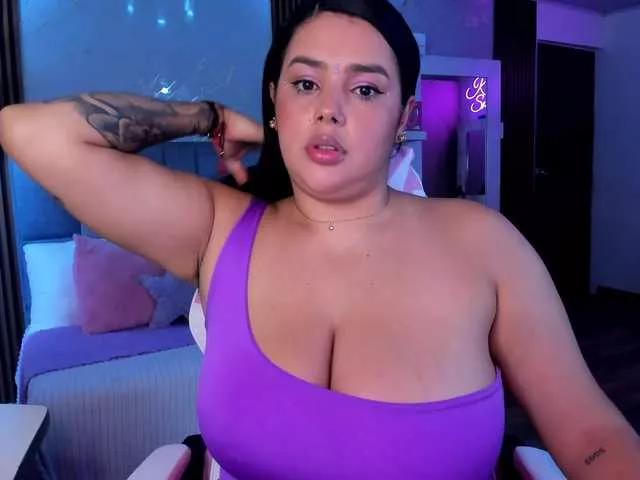 Diiamond0202 from BongaCams