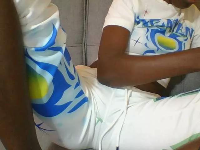 Dizzydose1 from BongaCams