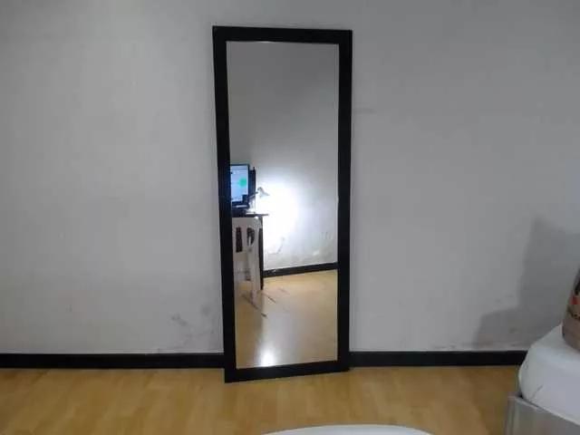 Ebony-sexy-milf webcams show profile image 