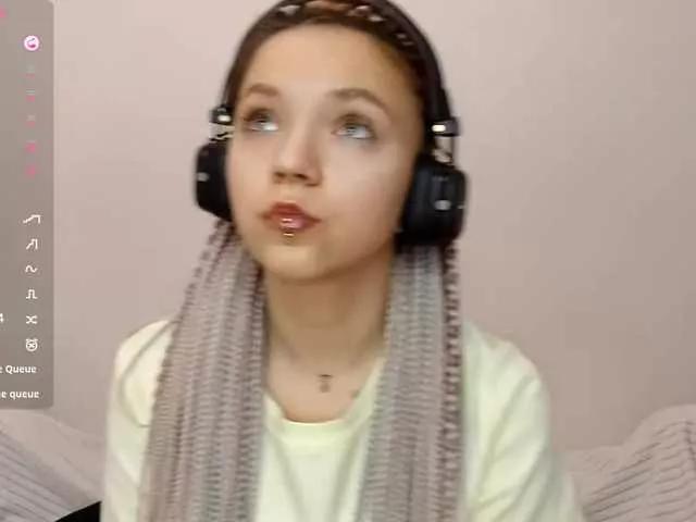 EleanorBaker from BongaCams