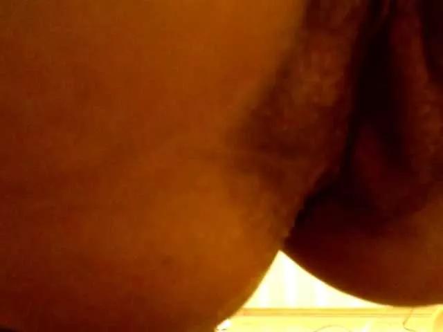 Elena7564 from BongaCams