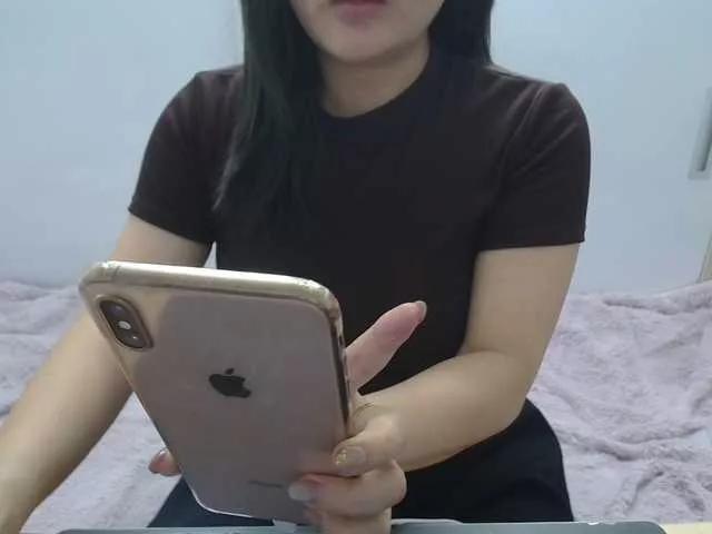 ElenaSex90 from BongaCams