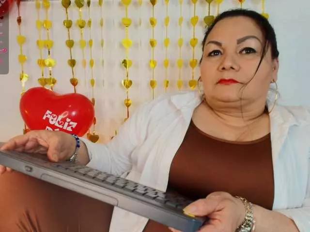 EllenaBoobs from BongaCams