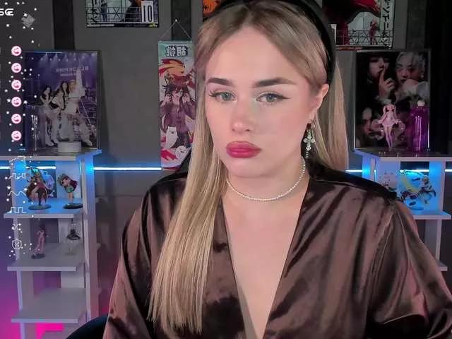 EllenSoftt from BongaCams