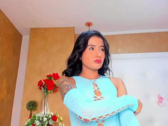 Emiily-Thompson from BongaCams