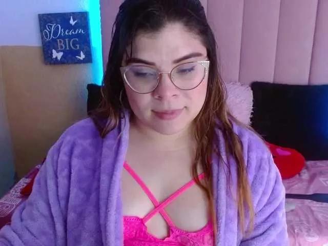 EmmaCoxx21 from BongaCams