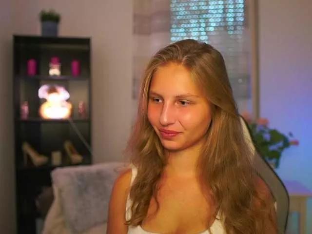 emmiemurray from BongaCams