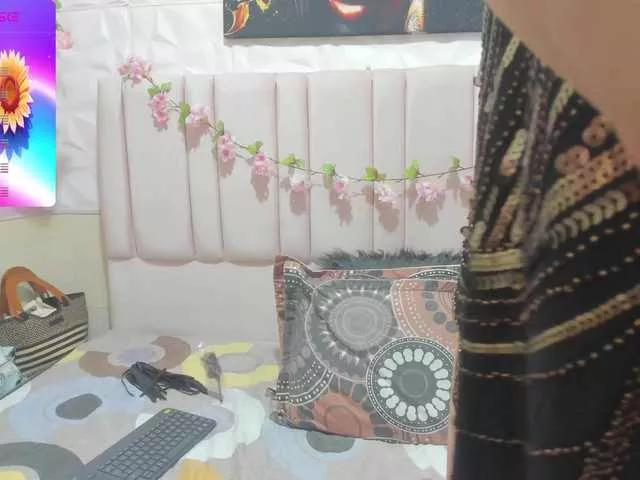 Esmeralda-Oik from BongaCams