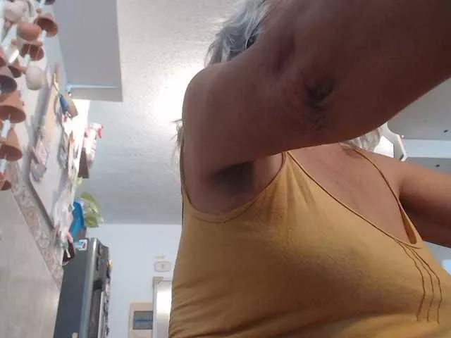 Estelamars webcams show profile image 