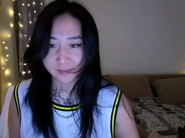 Evadior013 webcams show profile image 