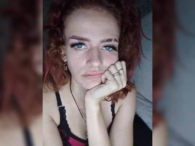 EvelynXKukla from BongaCams