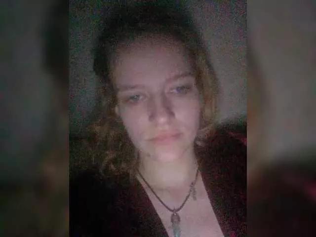 EvelynXKukla from BongaCams
