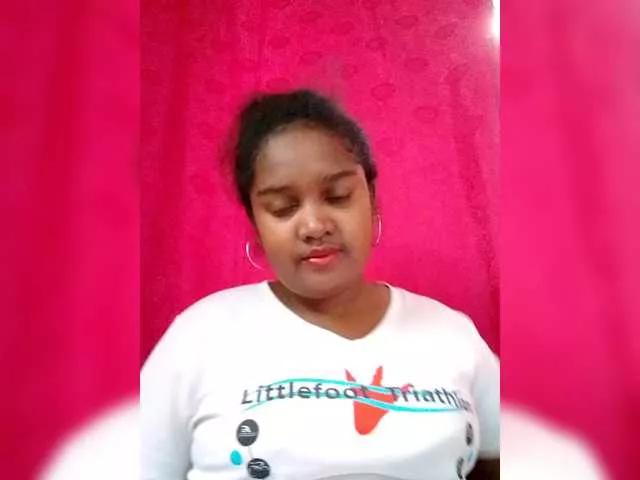 Ezrahsexy webcams show profile image 