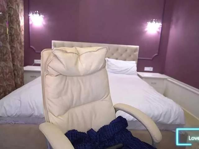 FataleNellie from BongaCams