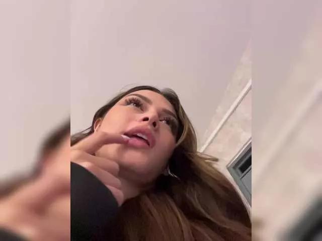 Gisellee-Roy webcams show profile image 
