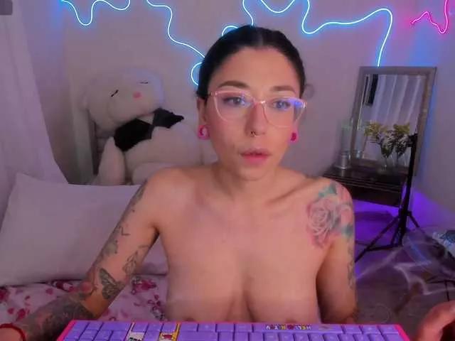 Goddestatto from BongaCams