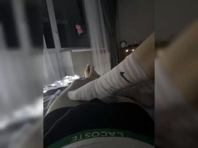 Greenteaen webcams show profile image 