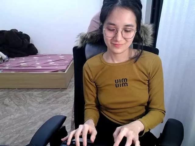 Hana099 from BongaCams