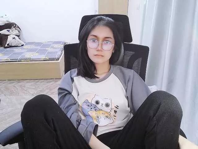 Hana099 from BongaCams