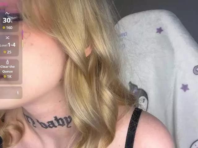 Hanna-CryBaby from BongaCams
